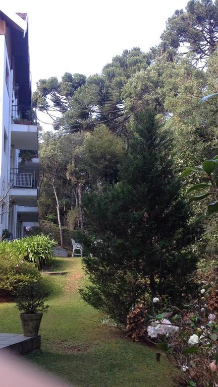 Apartment Em